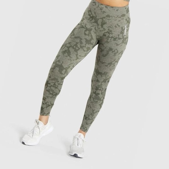 Choice of Gymshark Adapt Animal and Camo leggings Size Small Green and Blue - Picture 3 of 7